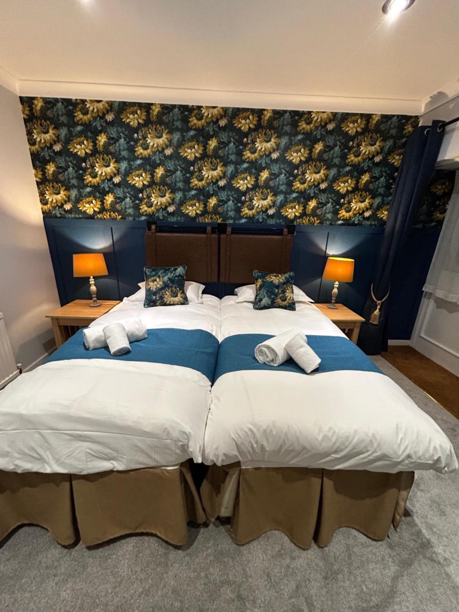 מופאט Annandale Arms Hotel מראה חיצוני תמונה