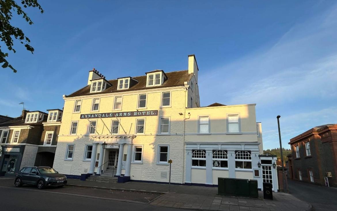 מופאט Annandale Arms Hotel מראה חיצוני תמונה